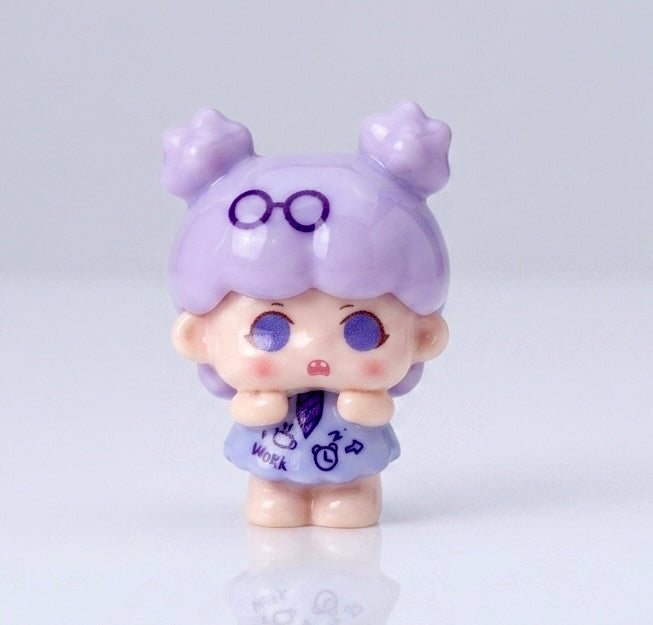 Cute Girl Mini Figure