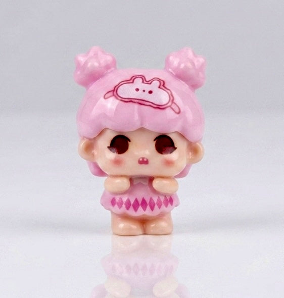 Cute Girl Mini Figure