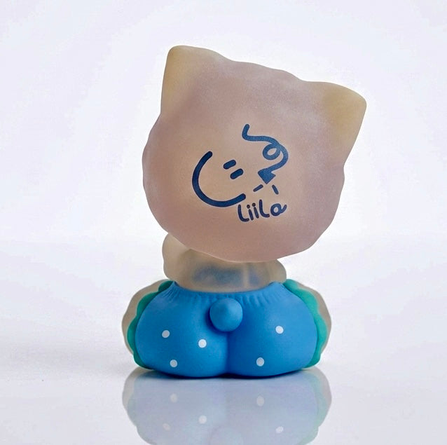 LiiLa Paipai Lucky Cat Figure