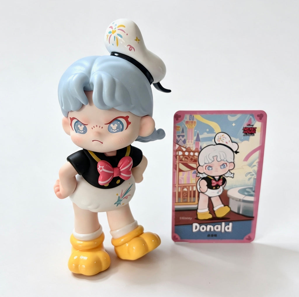DISNEY DORA LOVES MICKEY SERIES