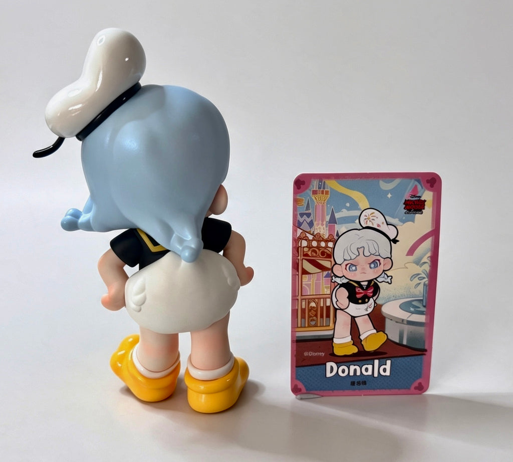 DISNEY DORA LOVES MICKEY SERIES