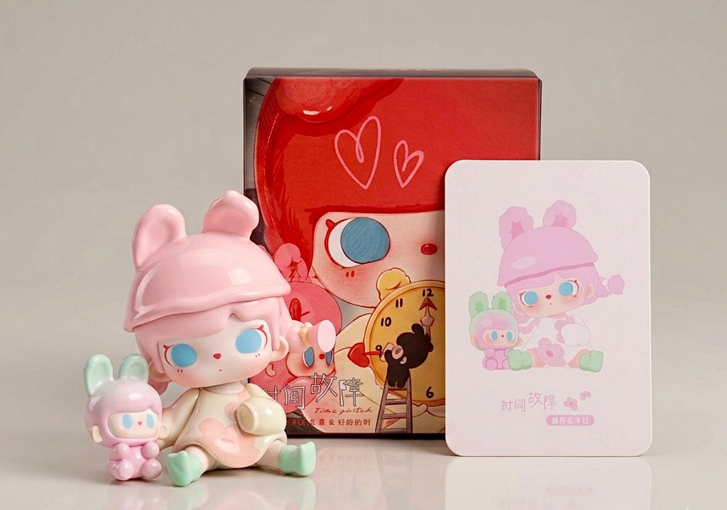 Tutu Bear “Time Glitch” Figure